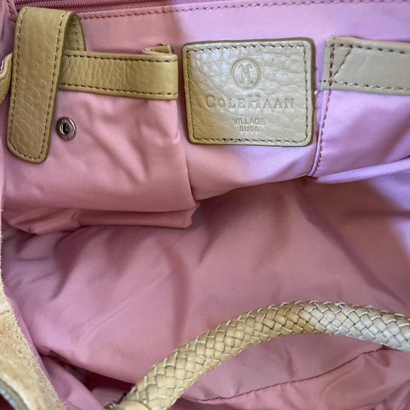 Cole Haan leather diaper bag w/ waterproof lining - Picture 5 of 16